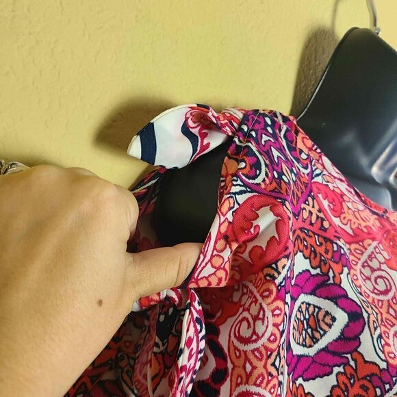 Bebop Cold Shoulder Dress   - Picture 4 of 8